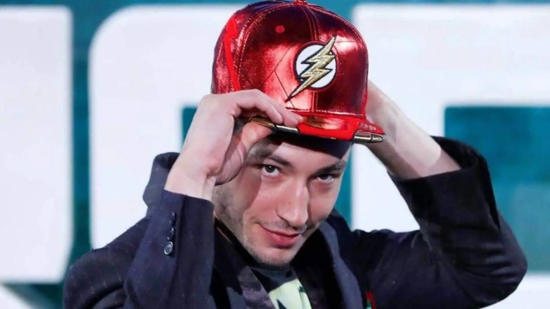 Ezra Miller, actor de ‘The Flash’, huye de la justicia entre acusaciones de menores de edad